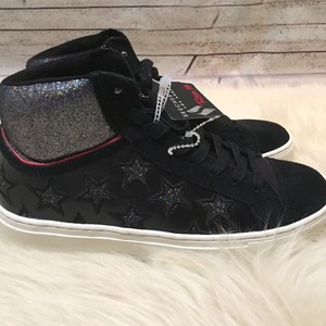 skecher street los angeles rise fit