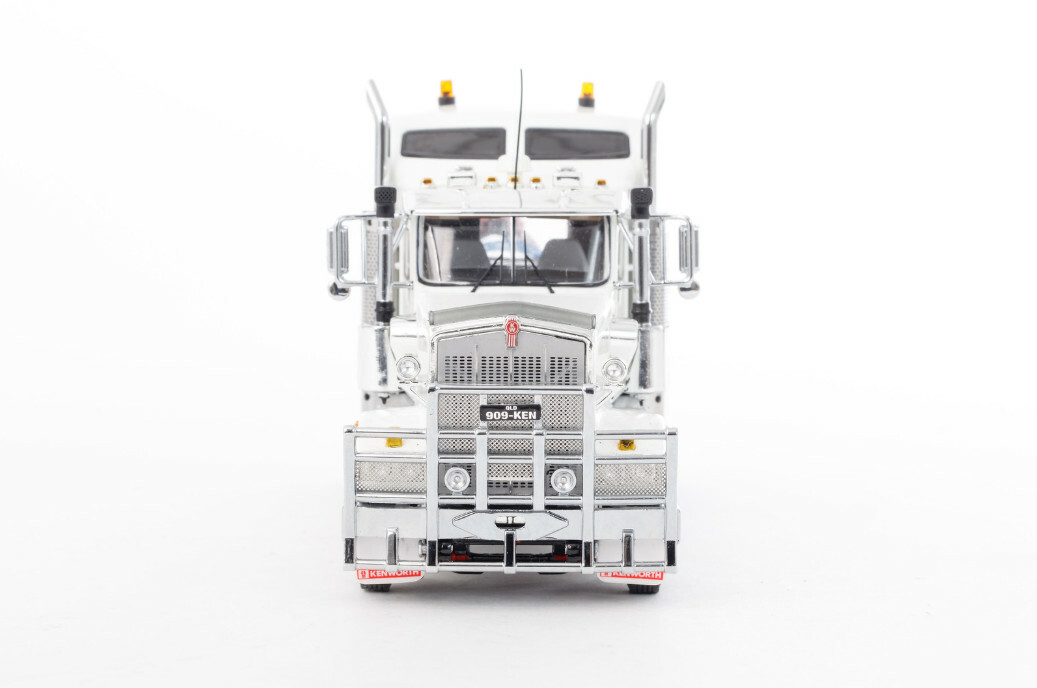 504-005 1/32 ケンワース T909 PRIME MOVER ホワイト 1/32 Kenworth T909 Prime Mover Truck White Diecast Car Model