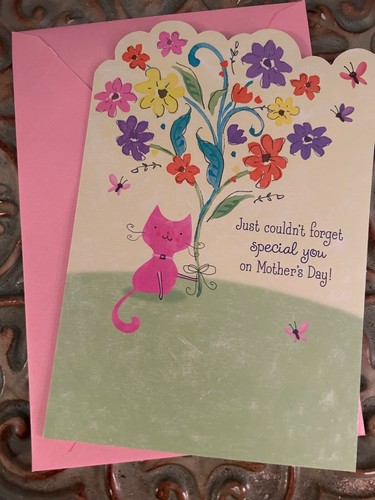 Cute Cat & Flowers Mothers Day Card By Hallmark Greeting Card Pink Envelope - Picture 4 of 8