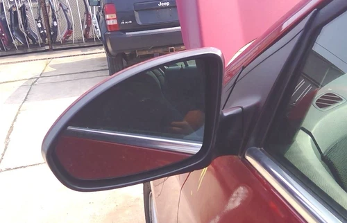 11 2012 13 14 15 16 Chevy Cruze Cruise Driver LH Side View Mirror in GBE Red