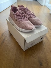 Beck & Hersey Supreme Junior Trainers Size 3UK