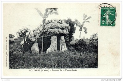 THEMA - DOLMEN - Der Dolmen des aufgehobenen Steins