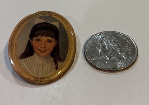 1990s American Girls pin SAMANTHA  Pin -used great condition 