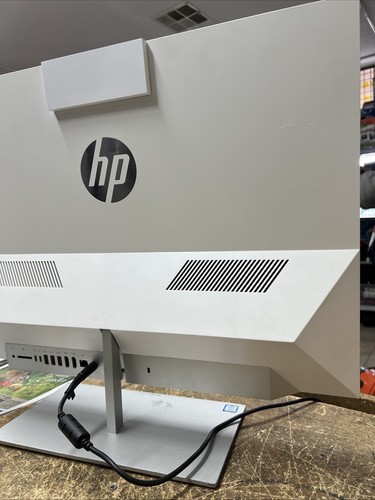 HP Pavilion 24 All-in-One PC 24-xa0024 i5-8400T 12GB RAM 256GB SSD Touchscreen - Picture 9 of 19