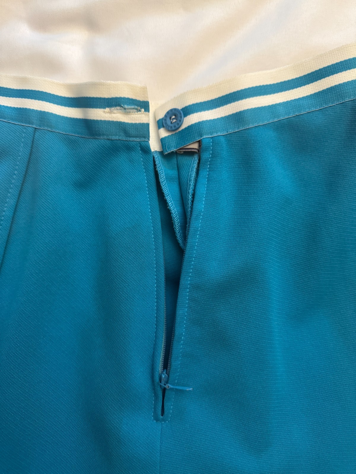 Vintage Ellesse Blue Pleated Tennis Mini Skirt Made in Italy Women's Retro image 10