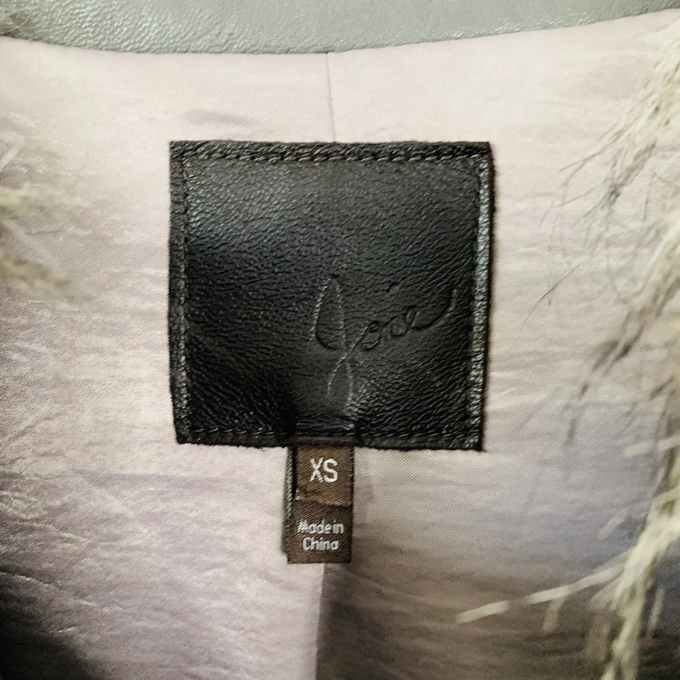 Chaleco de piel sintética Joie con detalle de cuero vegano talla XS B-CC Foto 3 de 4