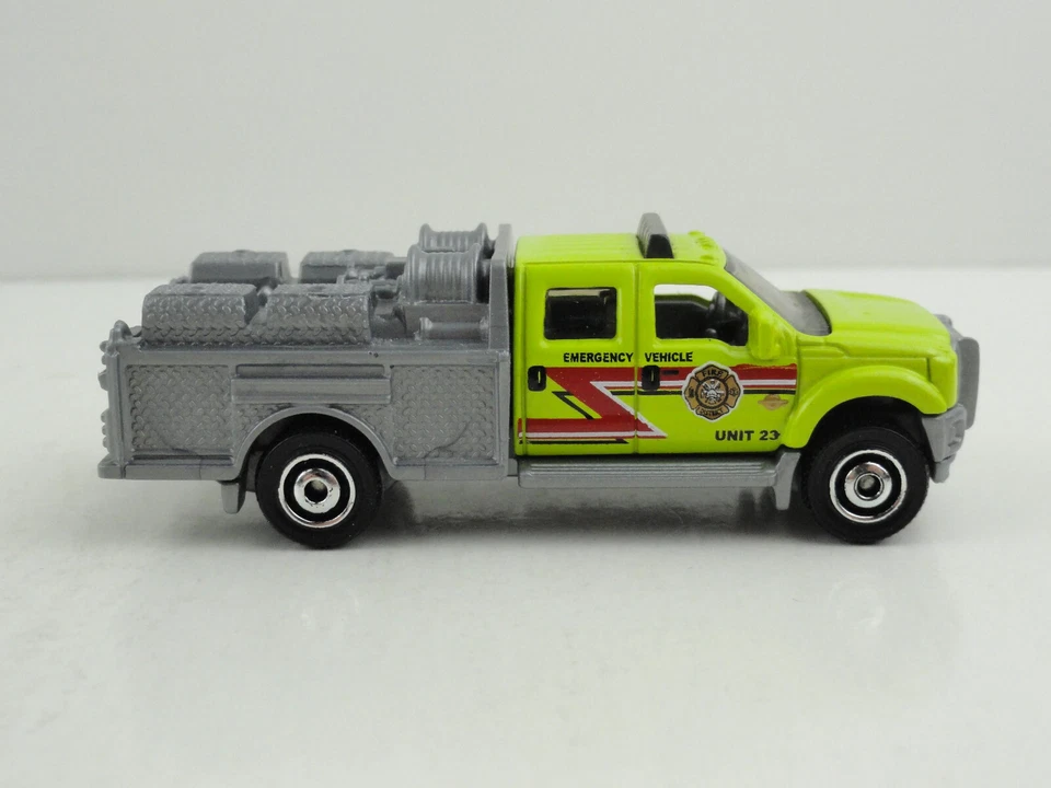 2011 Matchbox #50 Ford F-550 Super Duty Fire Truck (Neon Green Unit 23) - LOOSE - Image 4 of 4