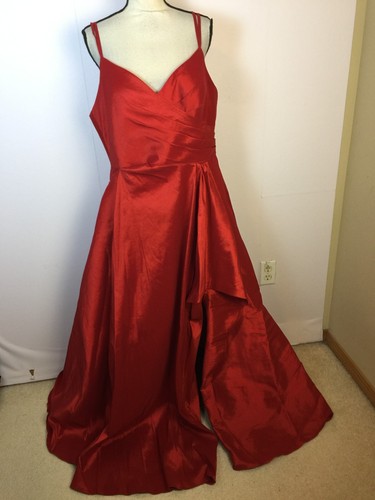 Vestido largo Alyce Paris vestido de graduación talla 18 mujer rojo tafetán cuello en V abertura acolchado - Imagen 7 de 14