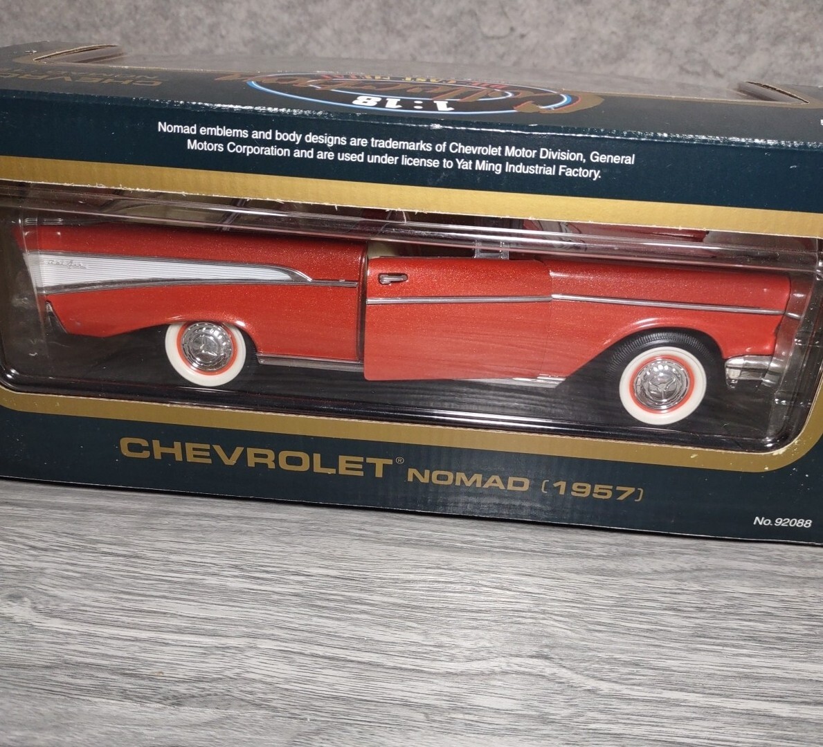 CHEVROLET NOMAD 1957 ROAD TOUGH 1/18