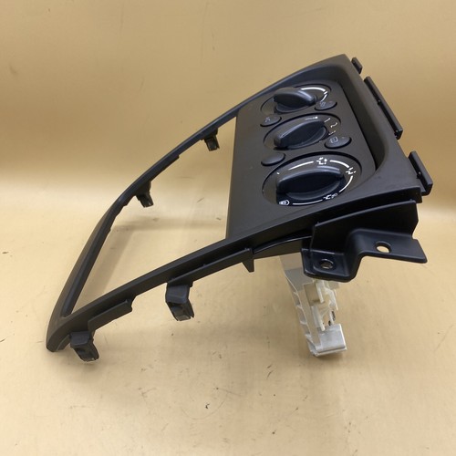 07 -13 Suzuki SX4 Heater A/C Hvac Climate Control w/ Bezel 73824-79J0 - Bild 8 von 13