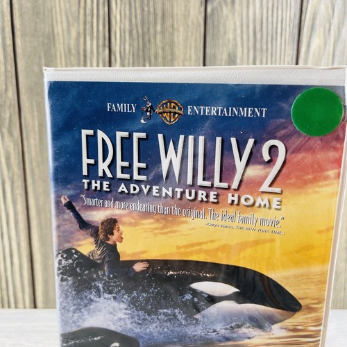 Free Willy 2: The Adventure Home (VHS, 1995, Warner Home Video - Picture 3 of 18