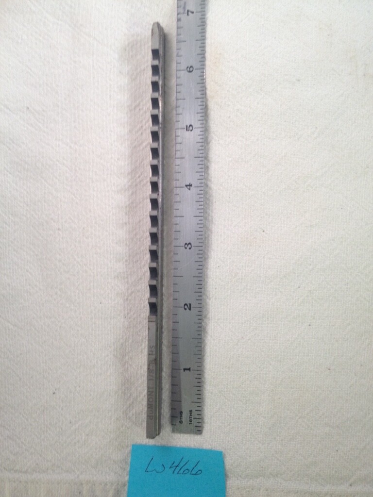 Picture 1 of 4