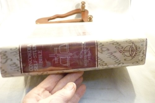 CONCORDIA SELF STUCDY BIBE NEW INTERNATIONAL VERSION 1986 - Imagen 3 de 8