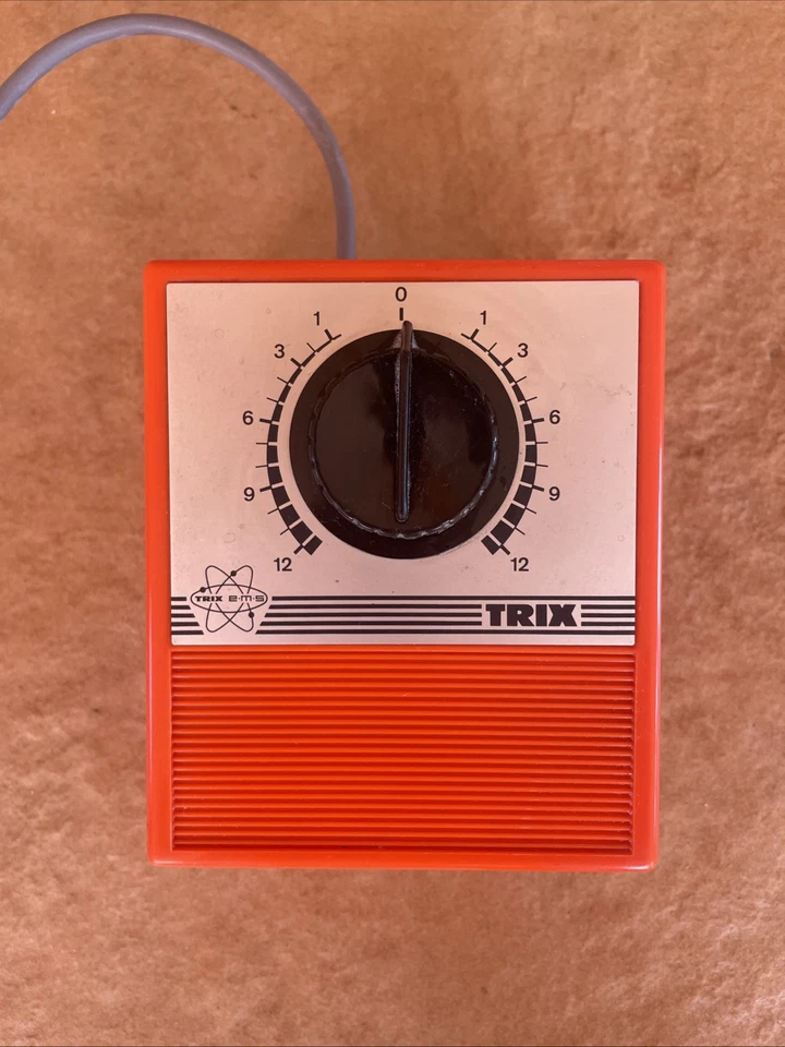 02 - Trix Modelleisenbahn Trafo Transformator Fahrpult - EMS 56 5502 00