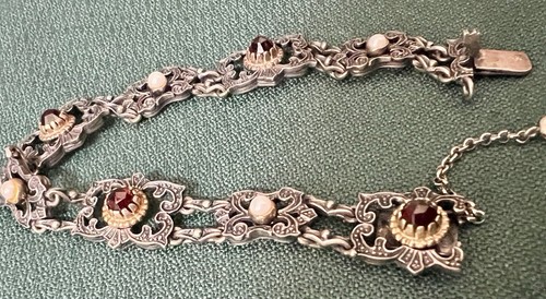 EXQUISITE AUSTRO HUNGARIAN 835 SILVER BRACELET GARNETS & PEARLS G.F. SETTINGS - Picture 9 of 19