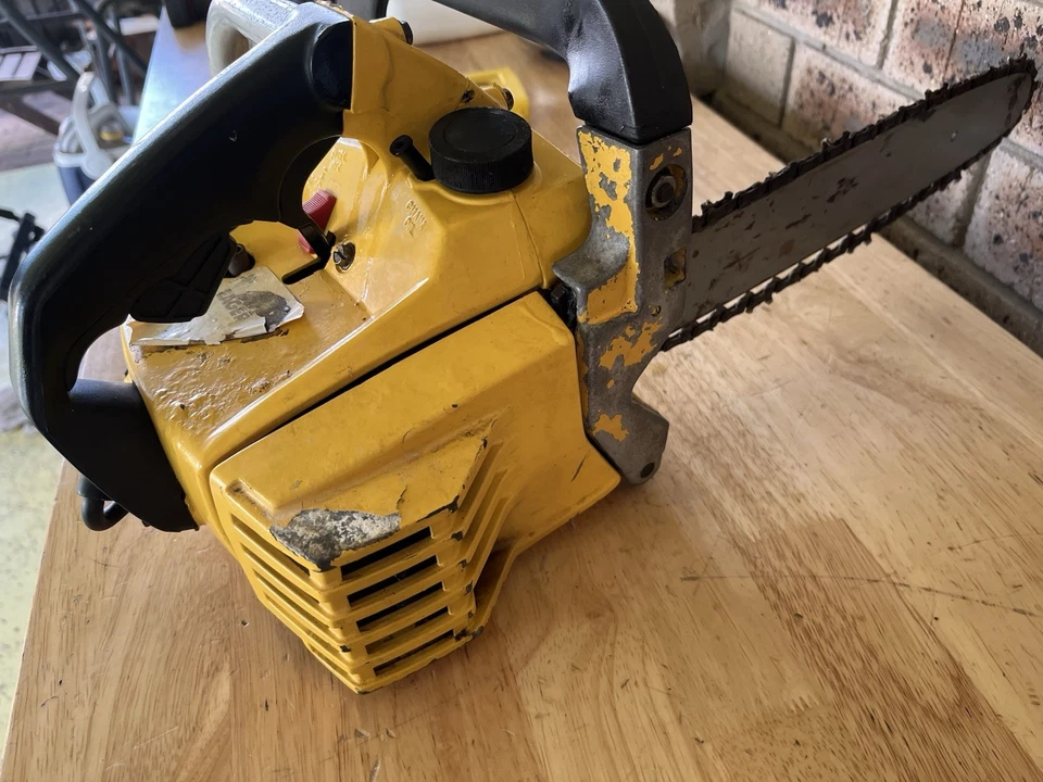 Vintage McCulloch Eager Beaver Chainsaw - Image 3 of 4