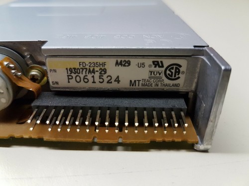 TEAC FD-235HF 193077A4-29 1.44MB 3.5in Floppy Disk Drive TESTED - Picture 3 of 6