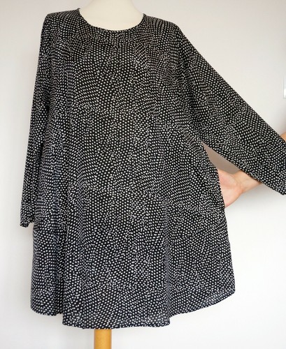 THE MASAI CLOTHING COMPANY Black White 