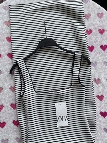Zara Black & White Striped Stretch Knit Midi Dress Size S Bloggers Fave Holiday