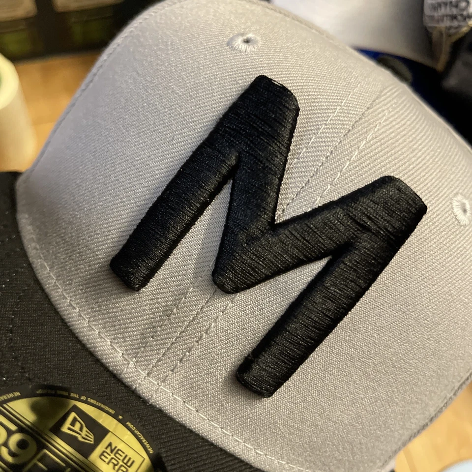 Gorra New Era 59FIFTY Montgomery Galletas Rickwood Liga Negra Equipada 7 3/8 MiLB Foto 4 de 4