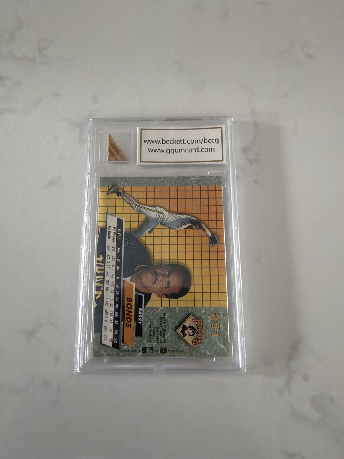 1992 Fleer Ultra - Barry Bonds #251 PSA 10 With Bat Piece view 2