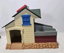 2006 Thomas Friends Take Along Sodor Barrel Depot Playset Station