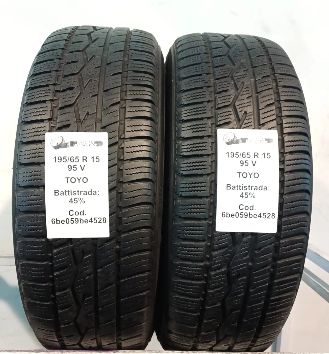 Pneumatici invernali Toyo Observe S944 215/65 R16 102H XL BSW M+S