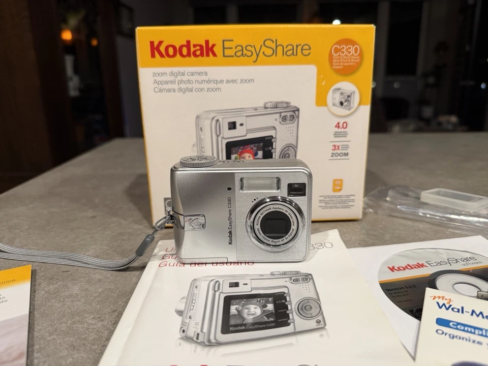 Kodak EasyShare C330 Digital Camera – 4.0 MP Tested and Working - Image 2 of 4