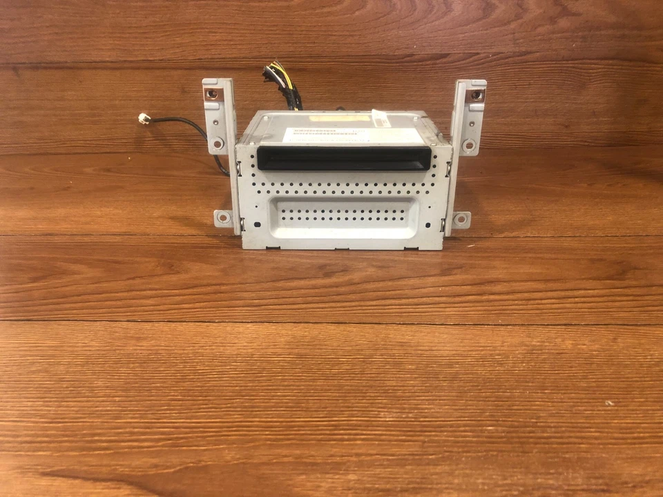 2009-2010 FORD F150 F-150 STEREO CD AM FM RADIO PLAYER RECEIVER OEM - Image 3 of 4