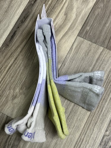 Lululemon Daily Stride Ankle 3 Pack Size L DKLA/YLSR/WHTO 25054 - Picture 4 of 7