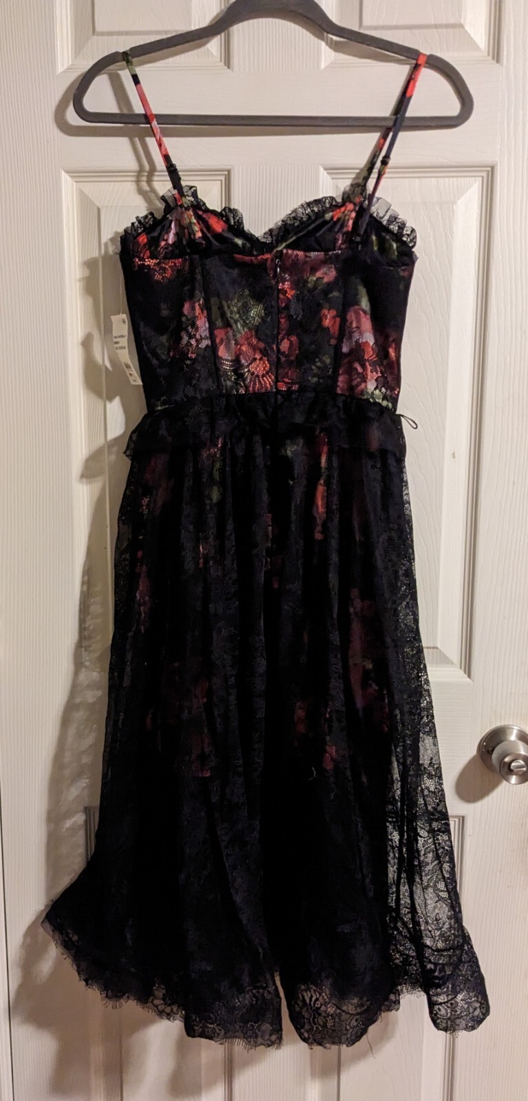 Picture 4 of 5