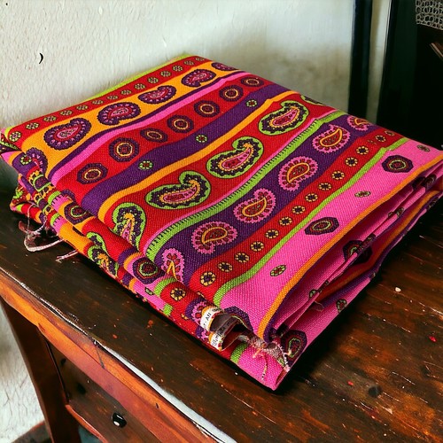 Vtg Retro Paisley Floral Striped Heavy Cotton Fabric Red Purple Pink 2 1/4 Yds - Picture 2 of 10