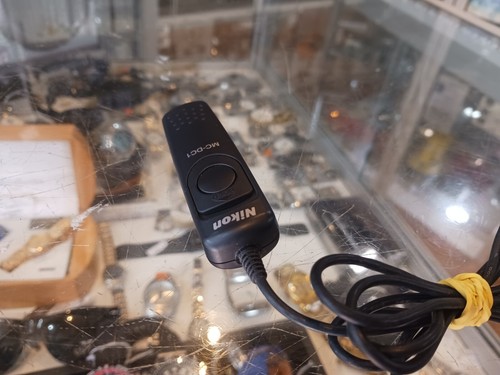 GENUINE NIKON MC-DC1 REMOTE SHUTTER RELEASE CORD - Picture 4 of 8