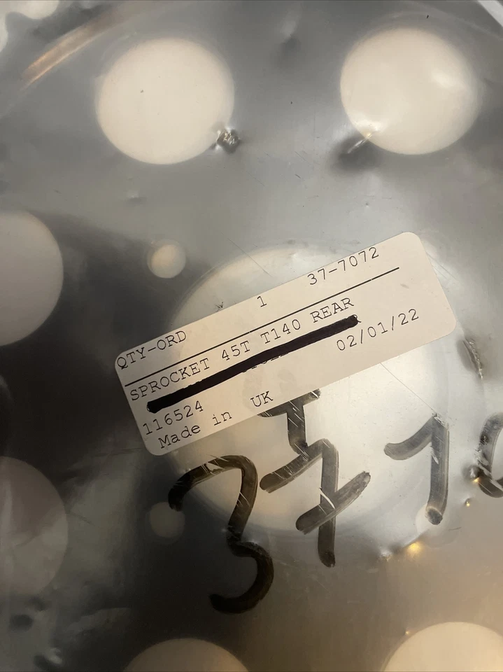 PIÑÓN TRASERO TRIUMPH 45T 4 ORIFICIOS 37-7072 OIF 750 TR7 T140 RUEDA RADIOS DISCO TRASERO Foto 4 de 4