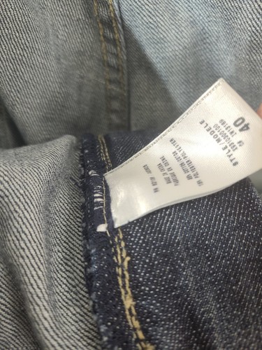 Guess Jeans Medium Wash Distressed Denim Blue Jeans Mens 40 x 33 - Picture 5 of 12