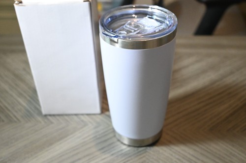 Vaso aislado al vacío de 20 OZ con tapa blanco NUEVO - Imagen 2 de 8