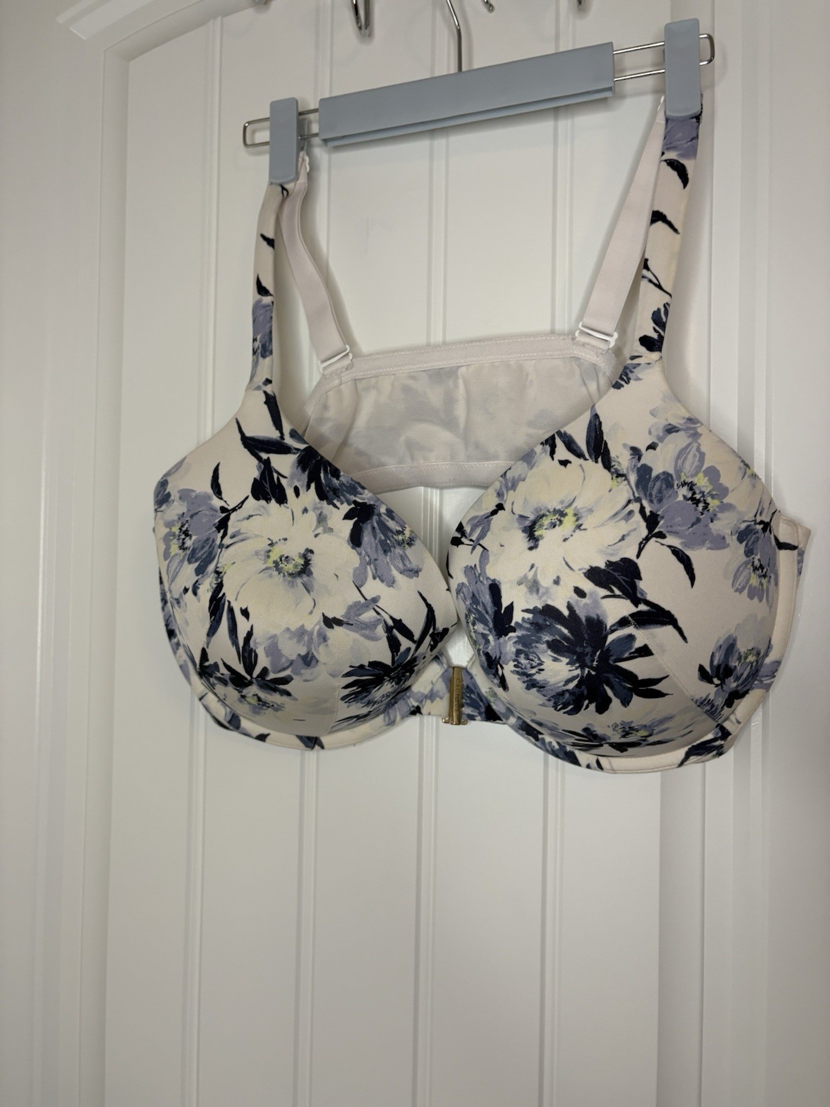 Plus Size 46DD Cacique Front Close Boost Plunge Bra W… - Gem