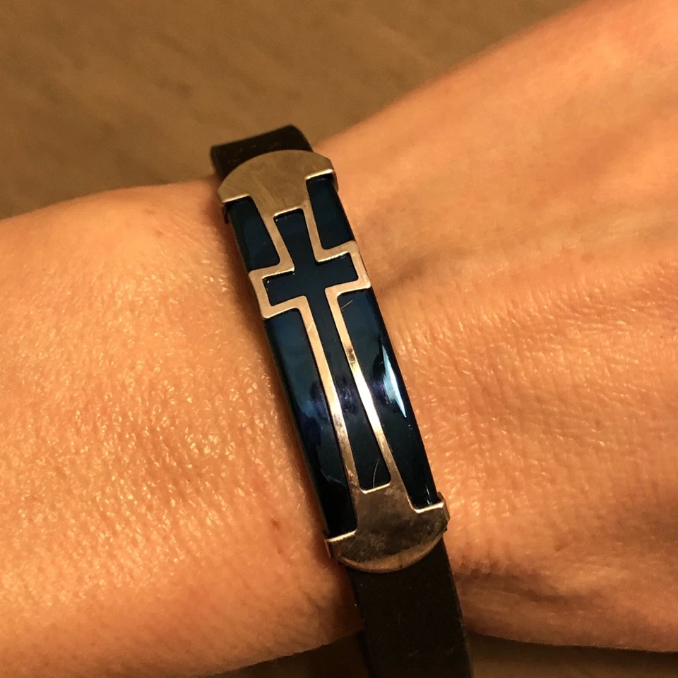 Мужской браслет из нержавеющей стали черный и серебристый металлик синий крест - Изображение 2 из 4