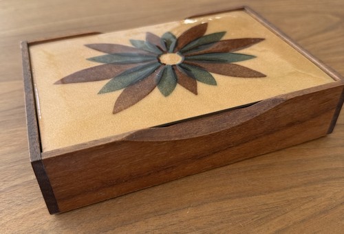 Mid-Century ANNEMARIE DAVIDSON Humidor Enamel Wood Box, Starburst Design - Picture 2 of 5