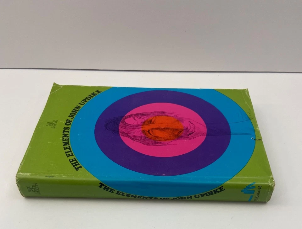 THE ELEMENTS OF JOHN UPDIKE By Alice Hamilton & Kenneth Hamilton Hardcover 1970 - Image 3 of 4