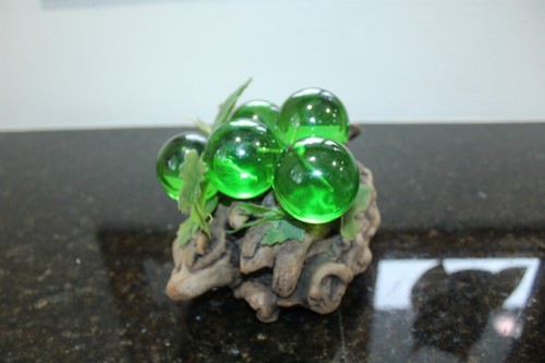 Vintage Driftwood With 5 Green Acrylic Balls Indoor / Outdoor Decoration Garden - Picture 3 of 8
