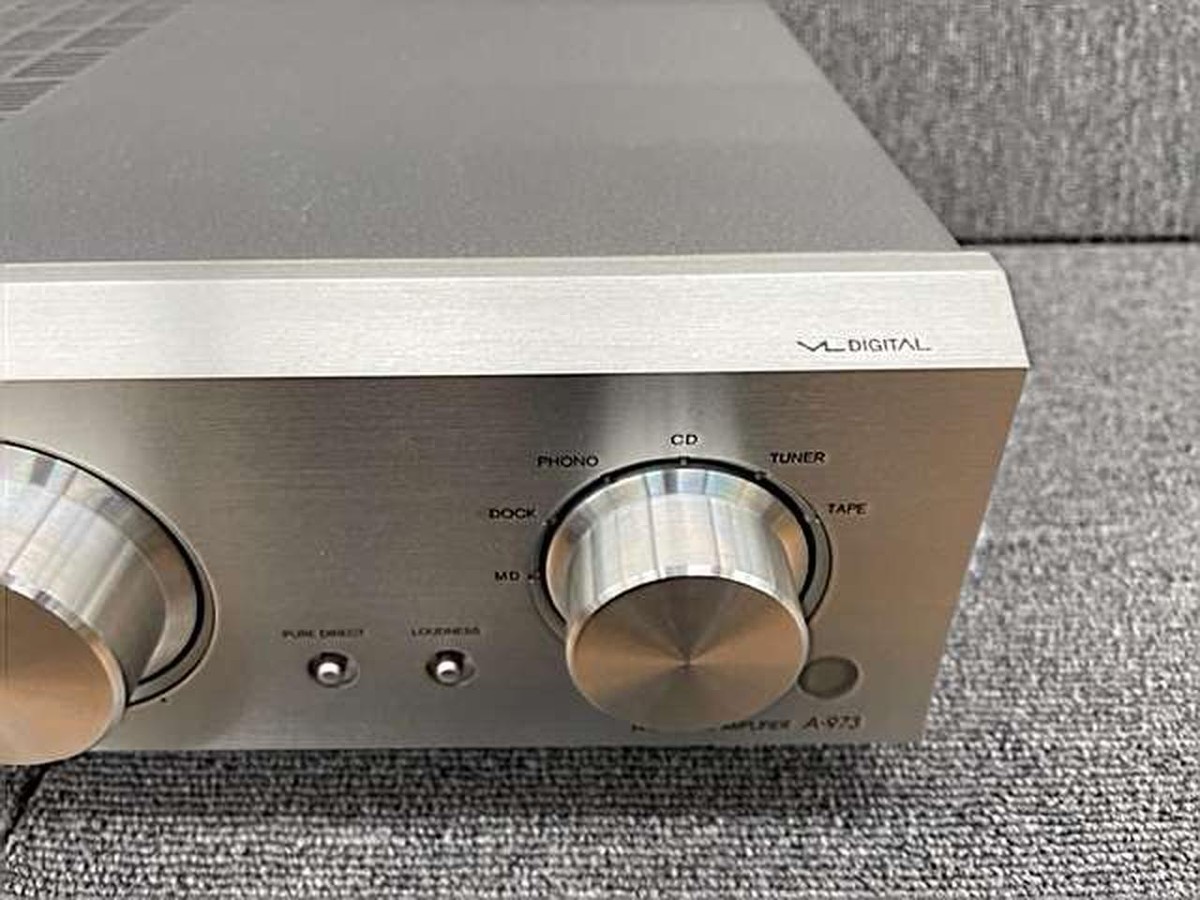 ONKYO インテグレーテッドアンプ A-973 美品 Onkyo A-973 Integrated Amplifier Silver Working Properly