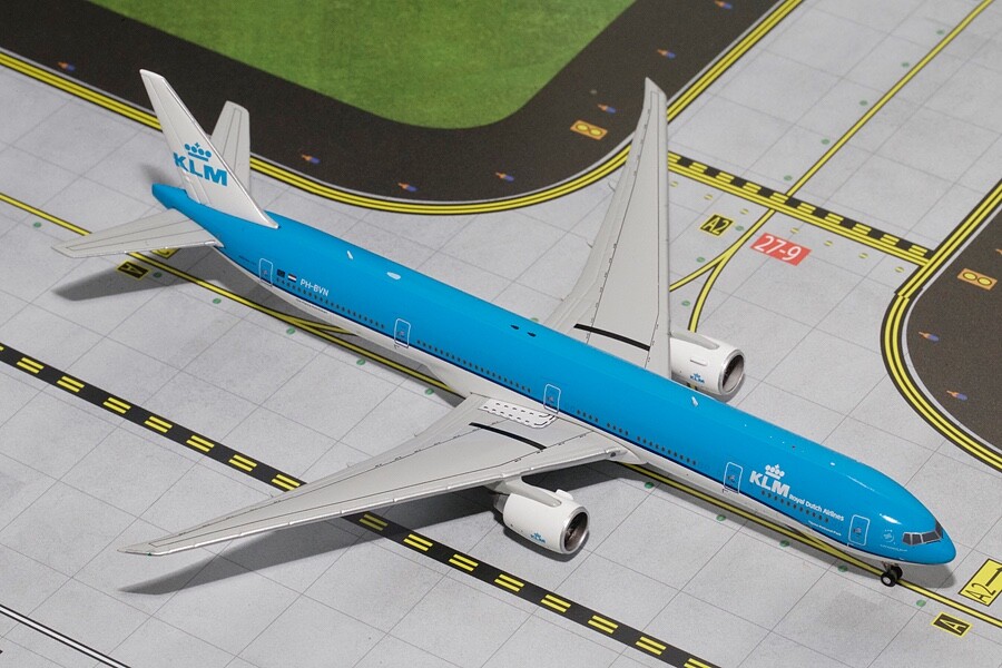 RARE Gemini Jets 1 400 KLM 777-300ER PH-BVN RARE Gemini Jets 1 400 KLM 777-300ER PH-BVN