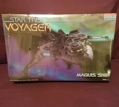 Star Trek Voyager Maquis Schiff Skill 2 von Momogram Neu/Original Cellophan