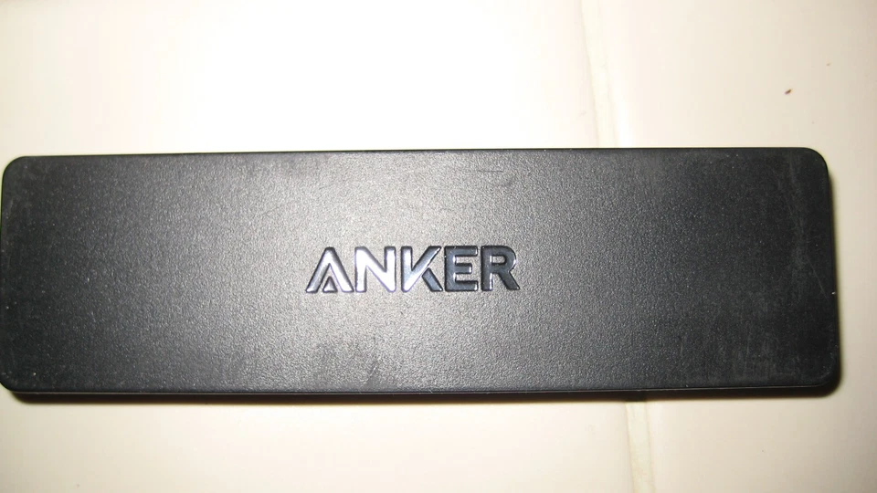 Anker 4-Port Ultra-Slim USB 3.0 Data Hub Model A7516 - Image 4 of 4
