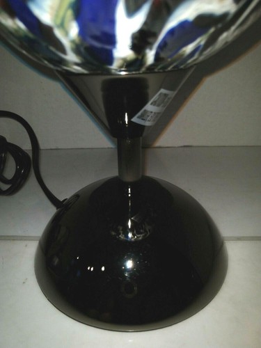 "STARRY NIGHTS" Blue & Red Art Glass Globe Shade on Nickel Touch Lamp Base 2021 - Picture 6 of 12