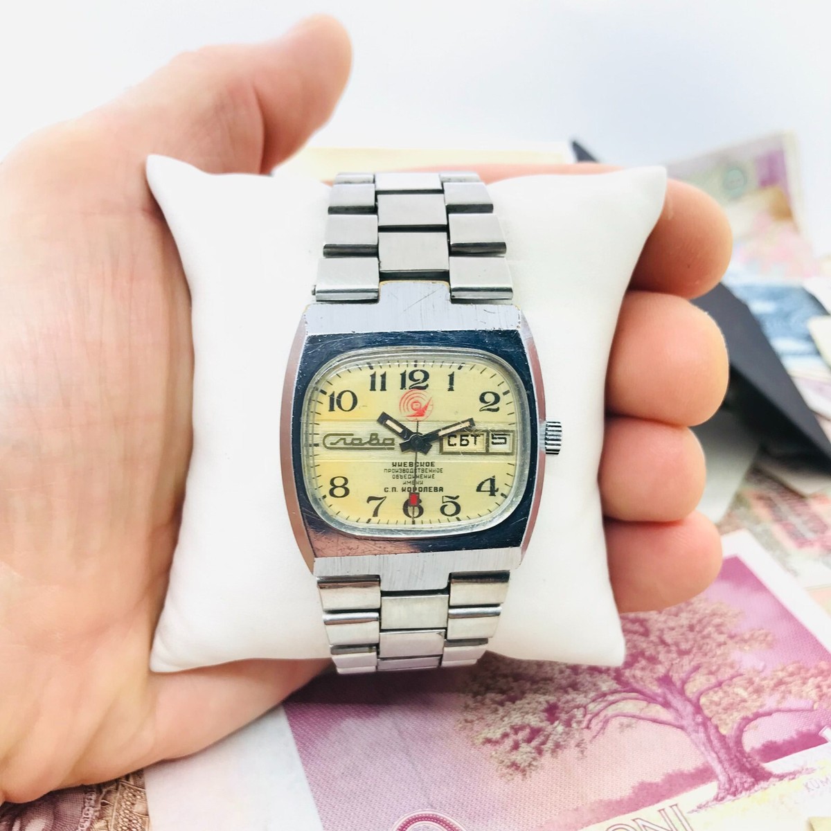 🚀 Slava Merydian Koroleva Tank USSR Soviet Wrist Watch 2428