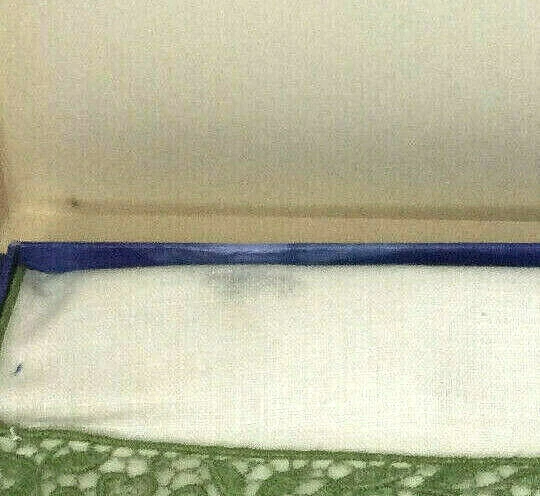 Kemp & Beatle Luncheon Tablecloth 52" x 52"  Napkins Linen Ivory Green Lace - Image 3 of 4