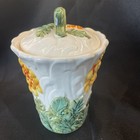 Vintage Ceramic Canister Chrysanthemums (mums). Possibly Lefton - 5 1/2” Tall — photo 2
