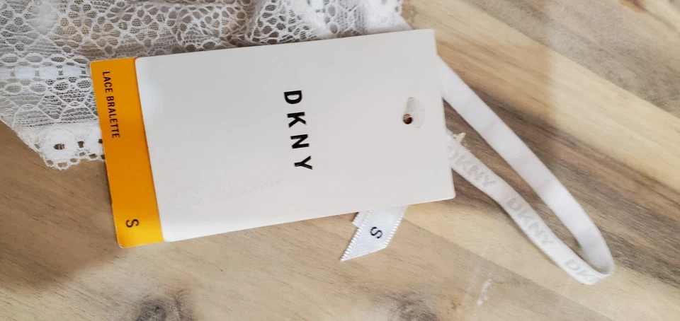 DKNY Women's Lace Wireless Bralette in White (DK4511) | Size Small - Image 3 of 4